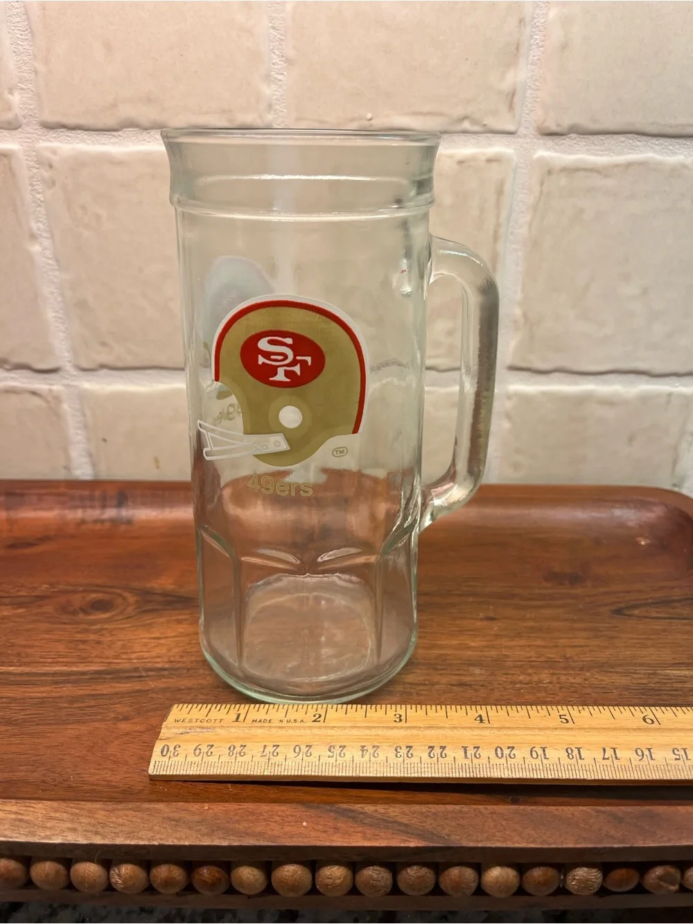 San Francisco 49er tall Glass Beer Mug - Red & Gold Helmet Logo